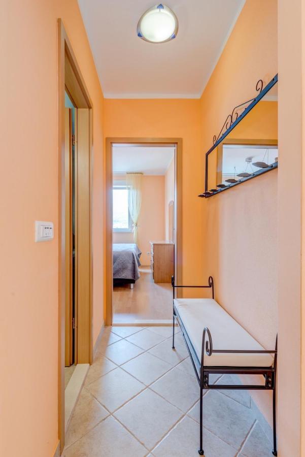 The Best Old Town View Apartment, 5 Min Walk, Parking Trogir Luaran gambar